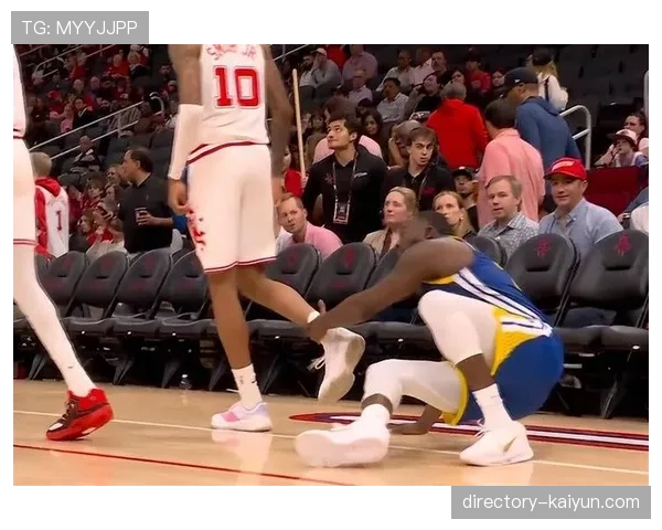 VAR介入尺度再引讨论：一次关键的中场抢断犯规是否应被认定为战术犯规